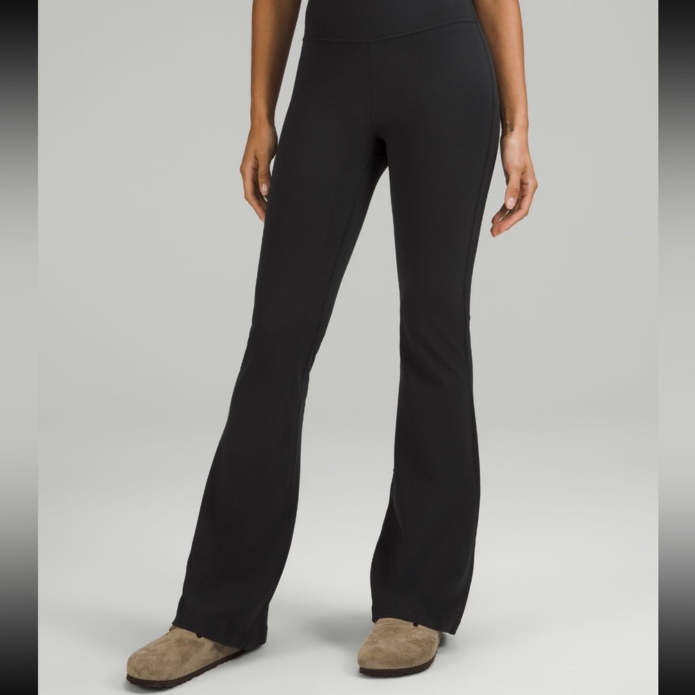 Lululemon Groove Super-High-Rise Flared Pant Nulu